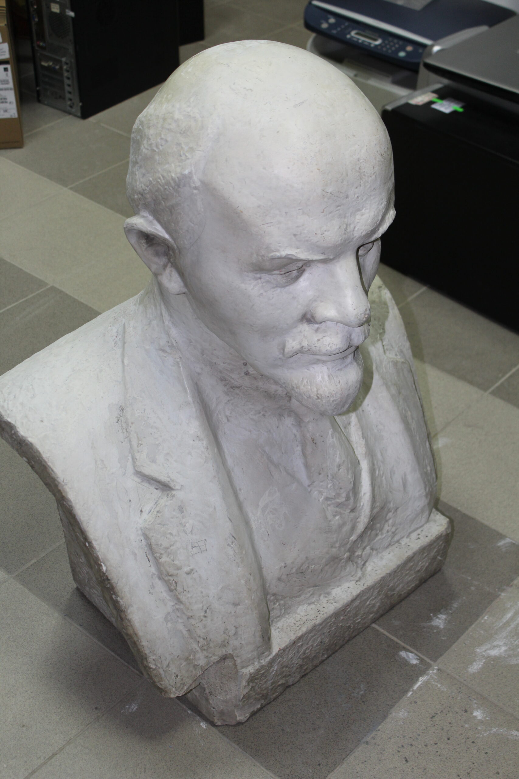 Бюстик Ленина (среднего размера)