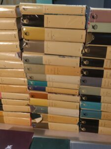 Покупаем старинные книги