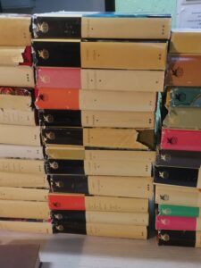 Продать советские книги