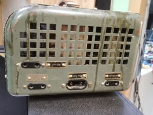 Продать усилитель, колонки, проигрыватель